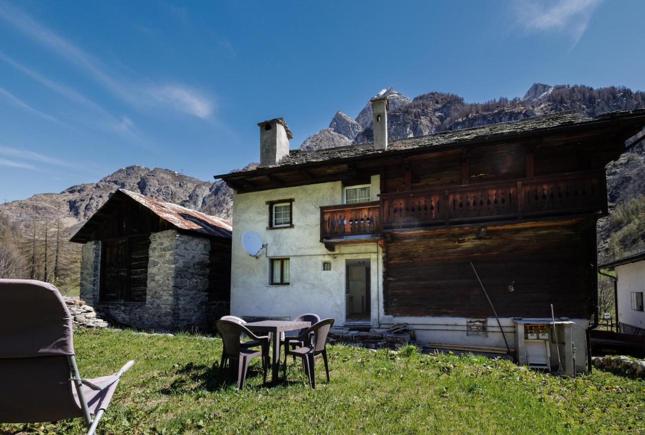 La Walserhus フォルマッツァ エクステリア 写真